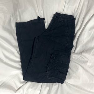 American Eagle Cargos